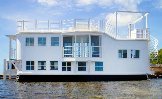  Coming soon: Houseboat gallery