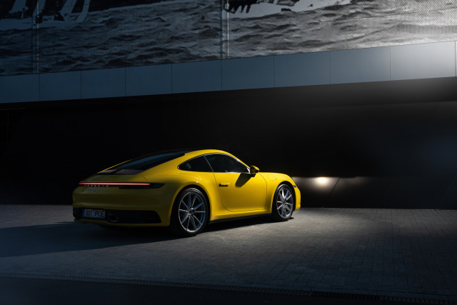 Campaign: Porsche 911 Carrera 4S gallery